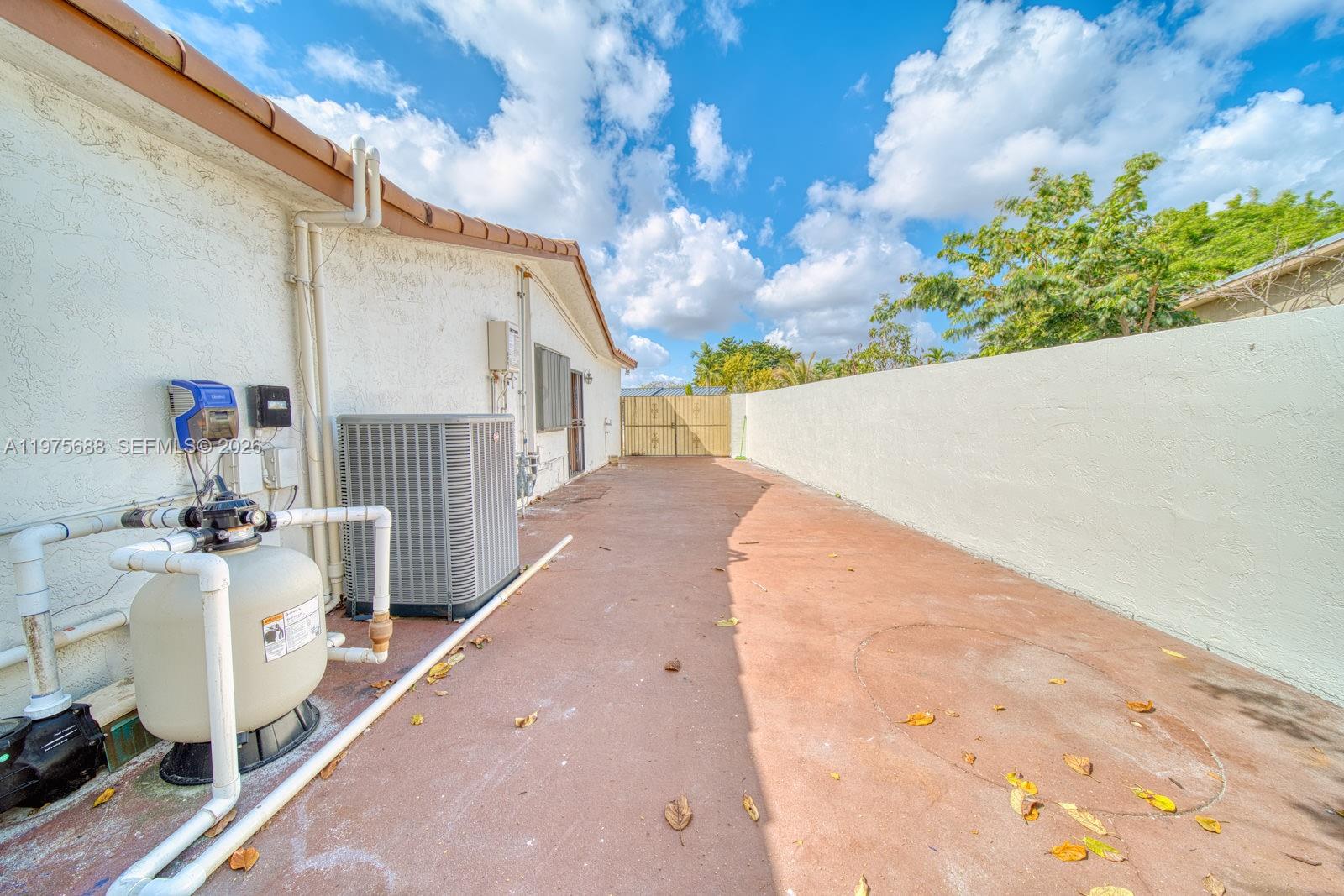 3815 SW 125th Ave Miami, FL 33175