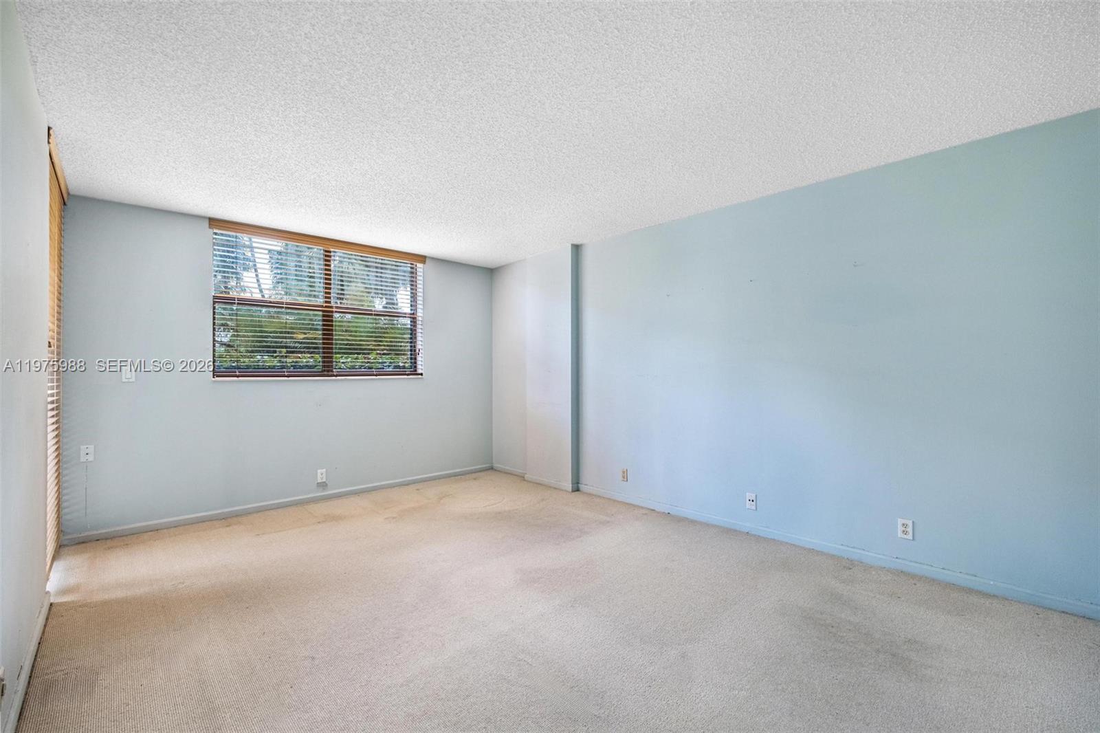 170 Ocean Ln Dr #310 Key Biscayne, FL 33149