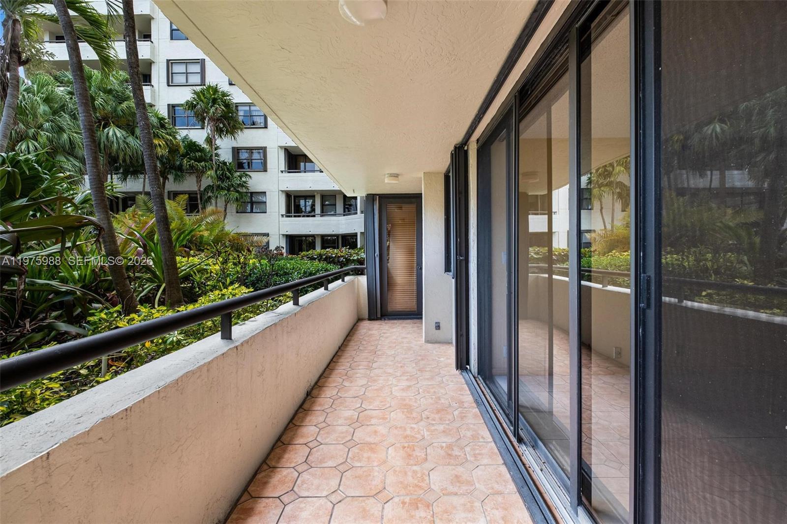 170 Ocean Ln Dr #310 Key Biscayne, FL 33149