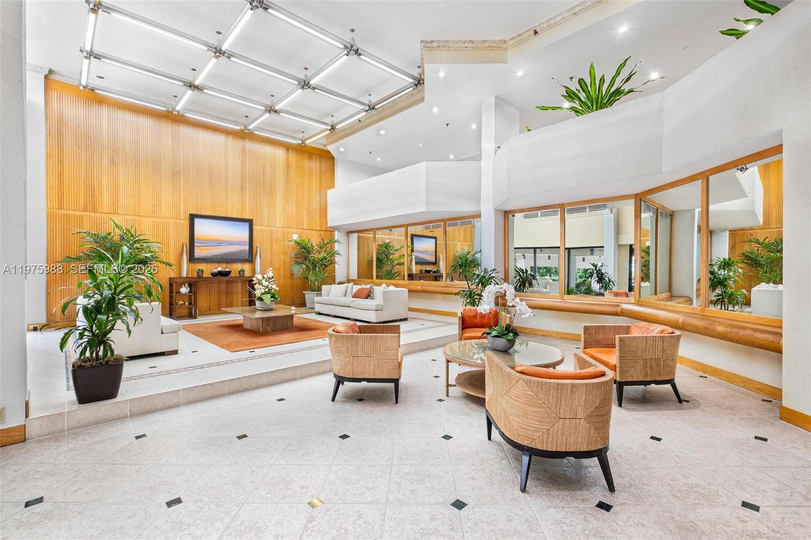 170 Ocean Ln Dr #310 Key Biscayne, FL 33149