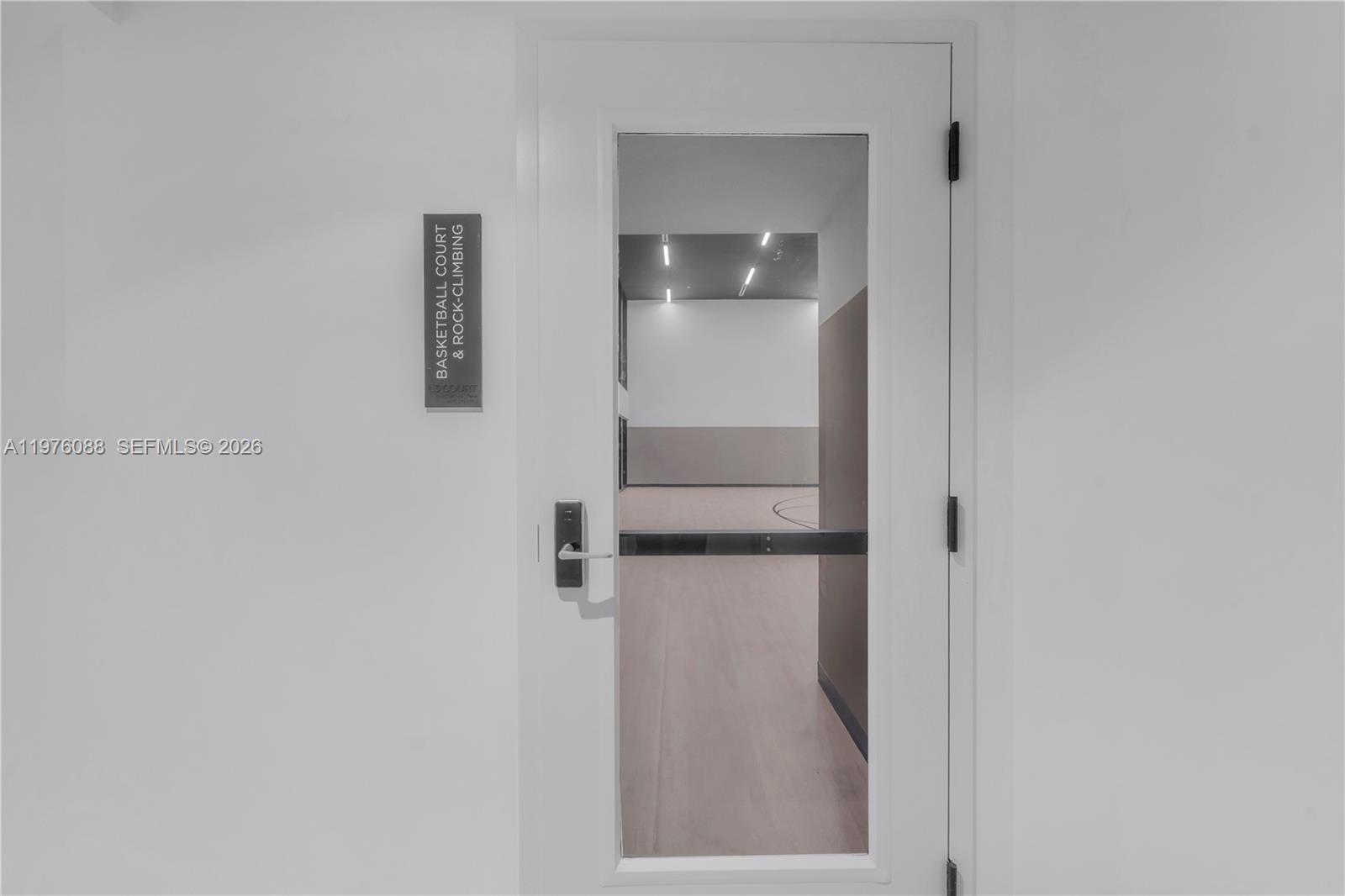 225 N Miami #3009 Miami, FL 33128