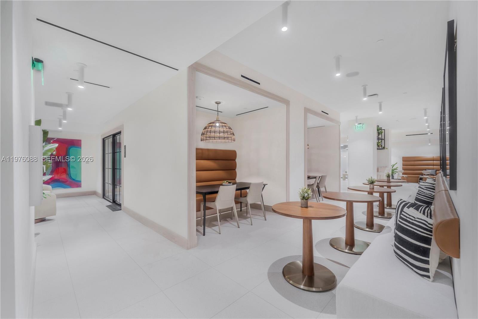 225 N Miami #3009 Miami, FL 33128