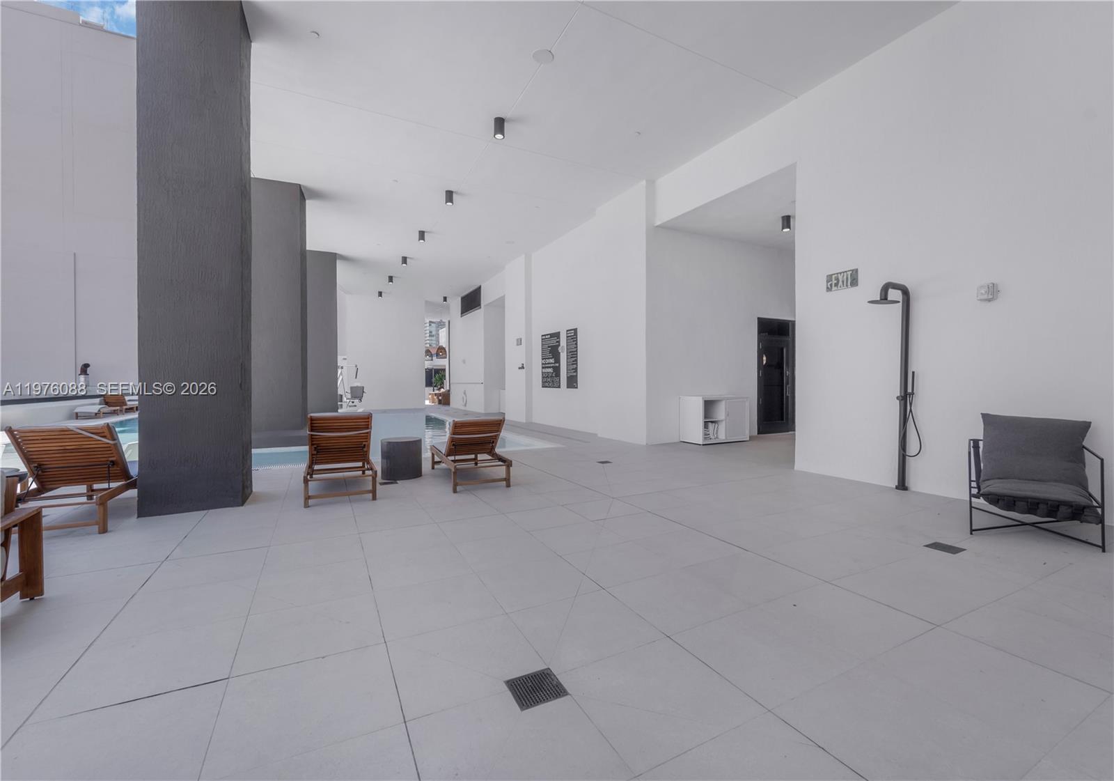 225 N Miami #3009 Miami, FL 33128