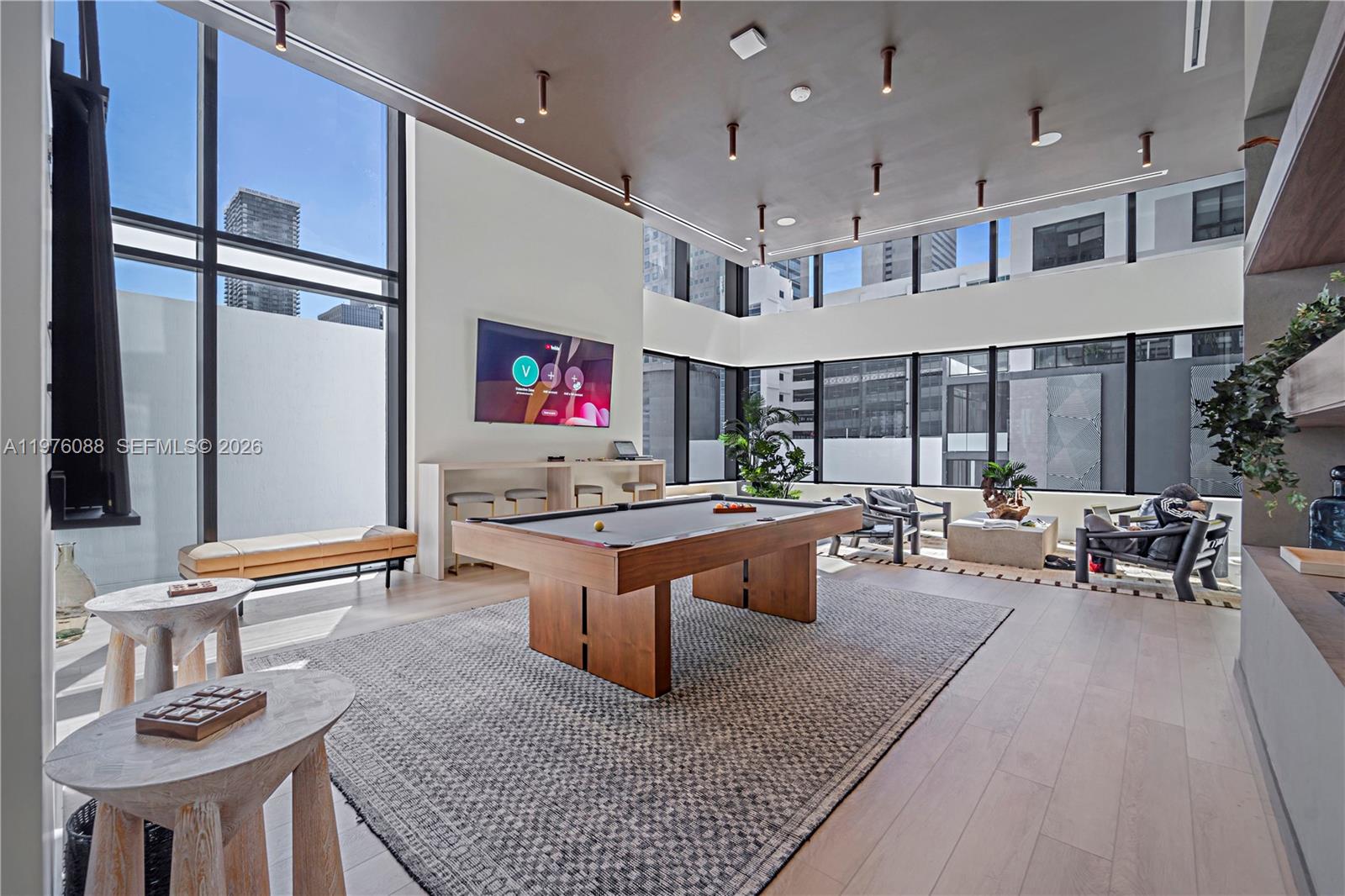 225 N Miami #3009 Miami, FL 33128