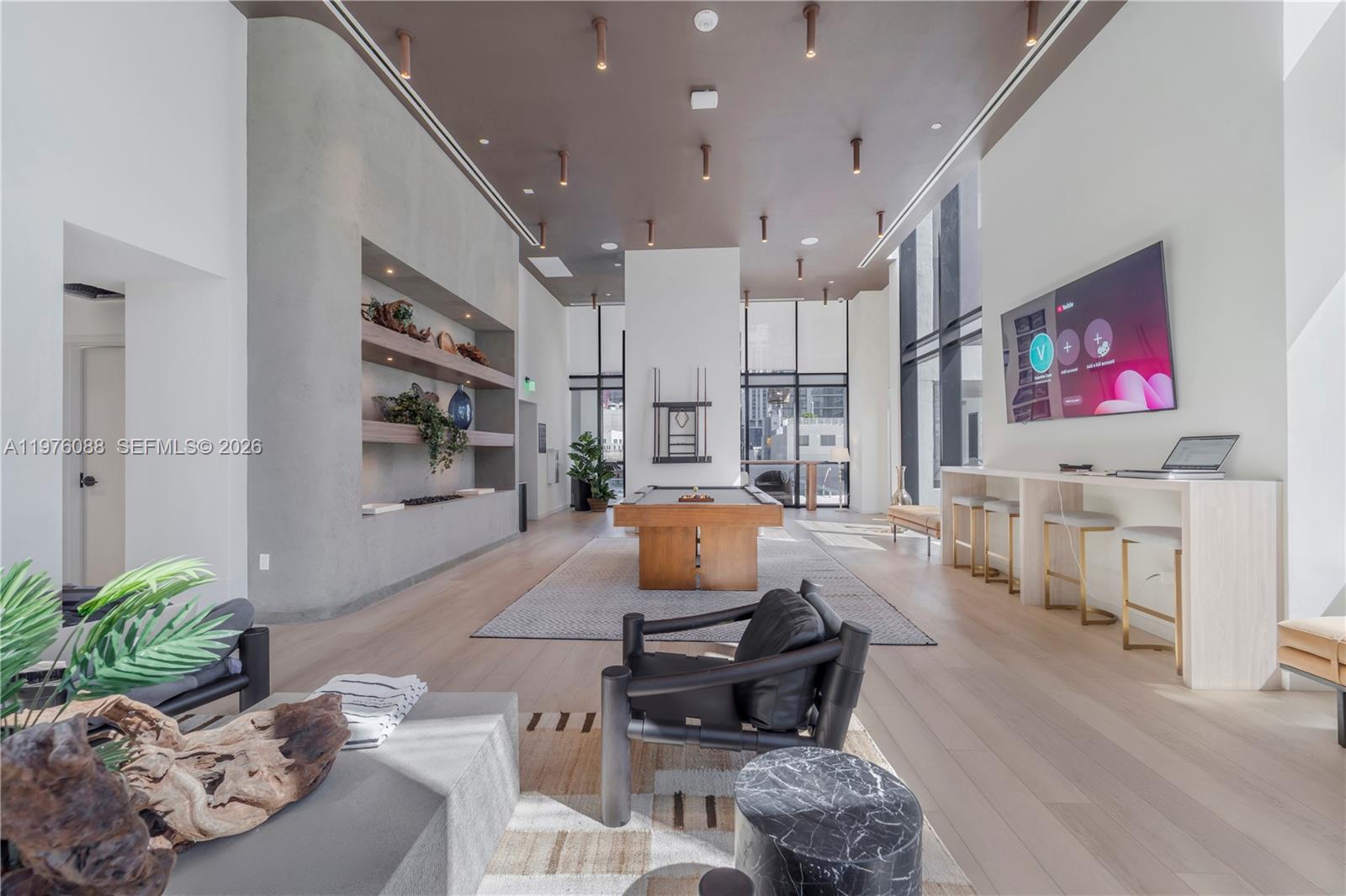 225 N Miami #3009 Miami, FL 33128