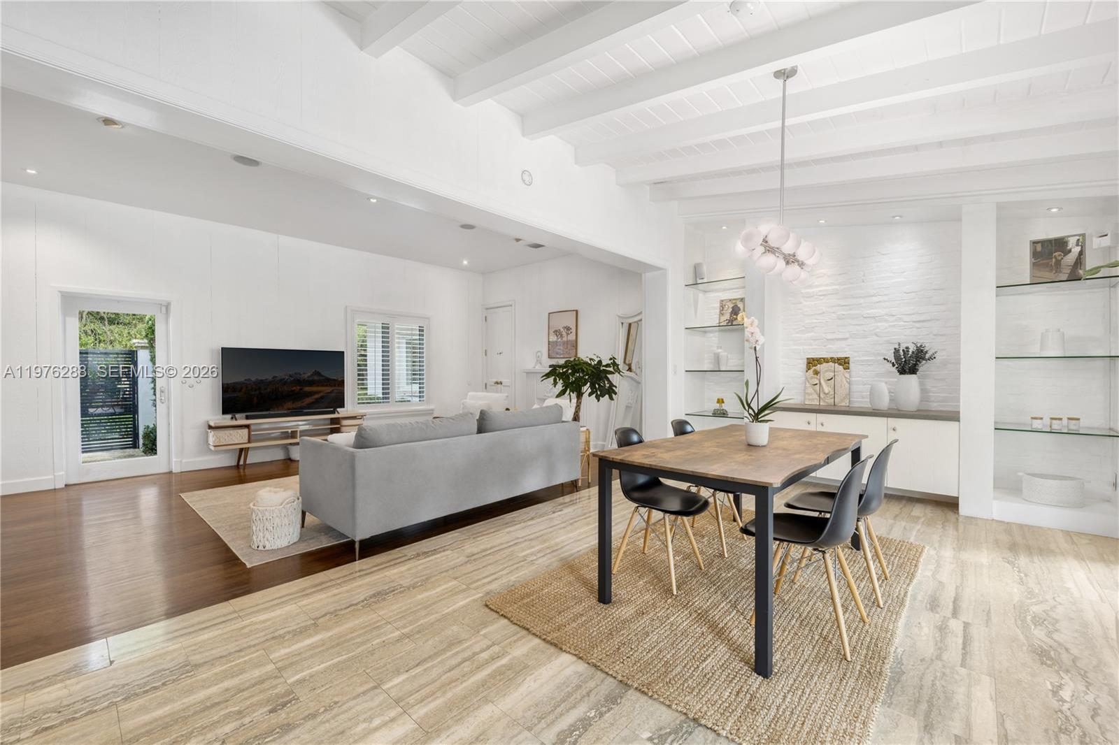 1098 NE 99th St Miami Shores, FL 33138