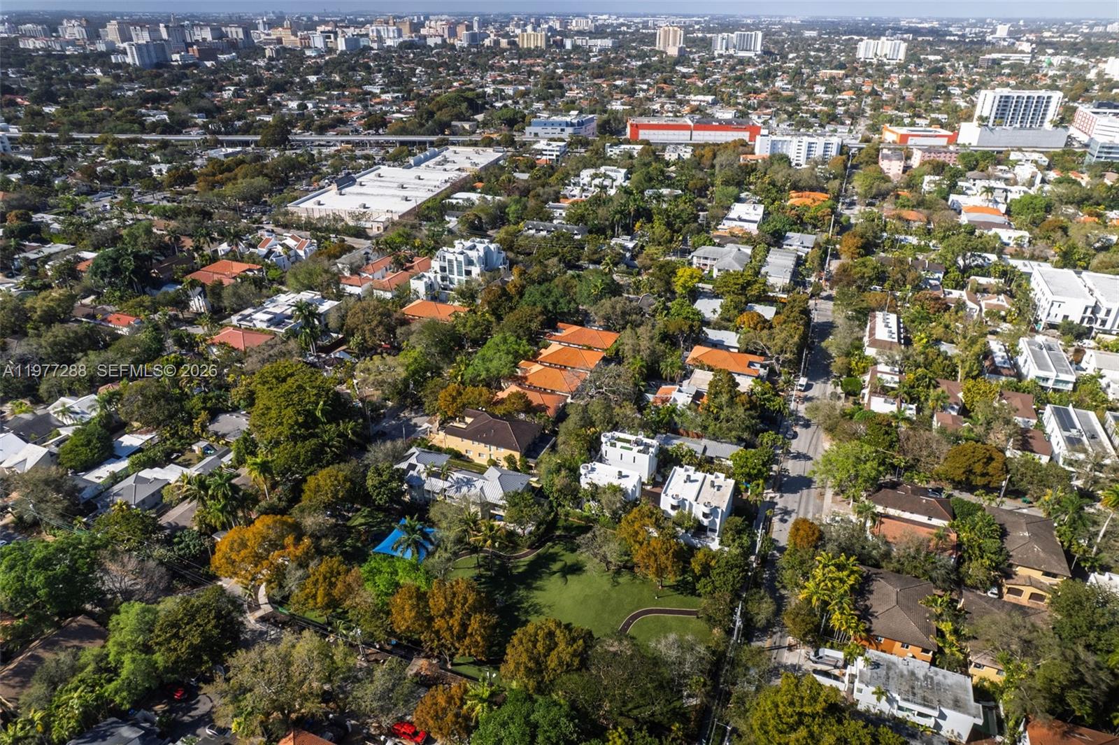 2977 Bridgeport Ave Miami, FL 33133