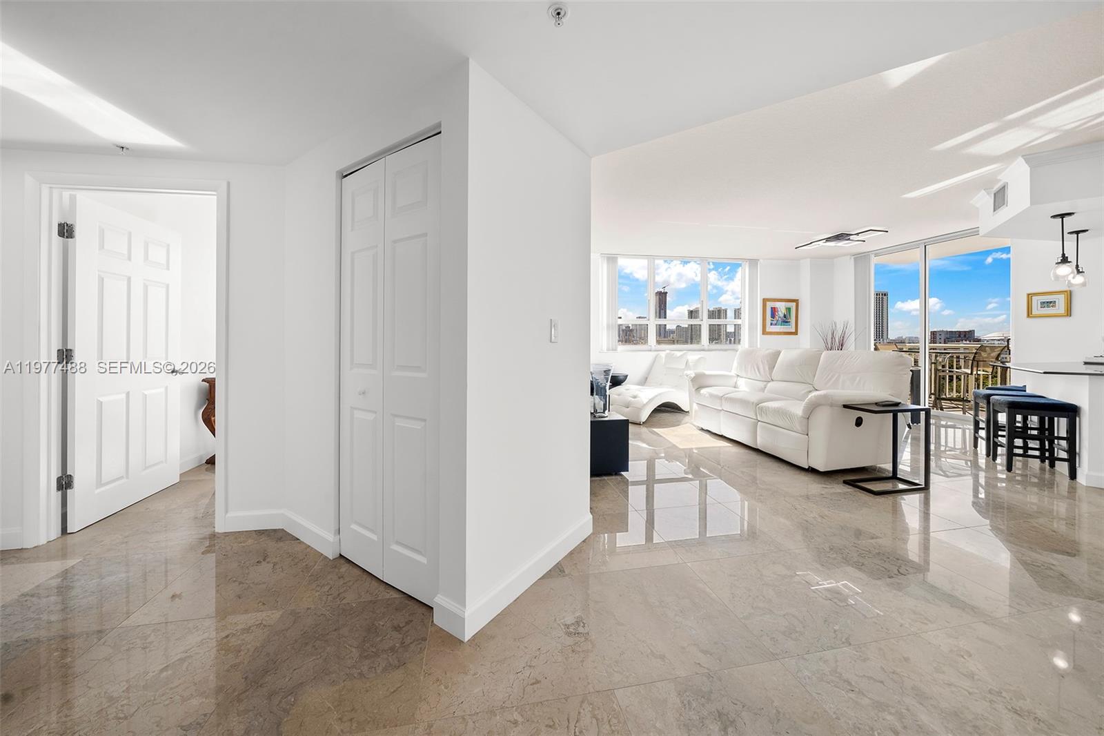 2000 N Bayshore Dr #1502 Miami, FL 33137