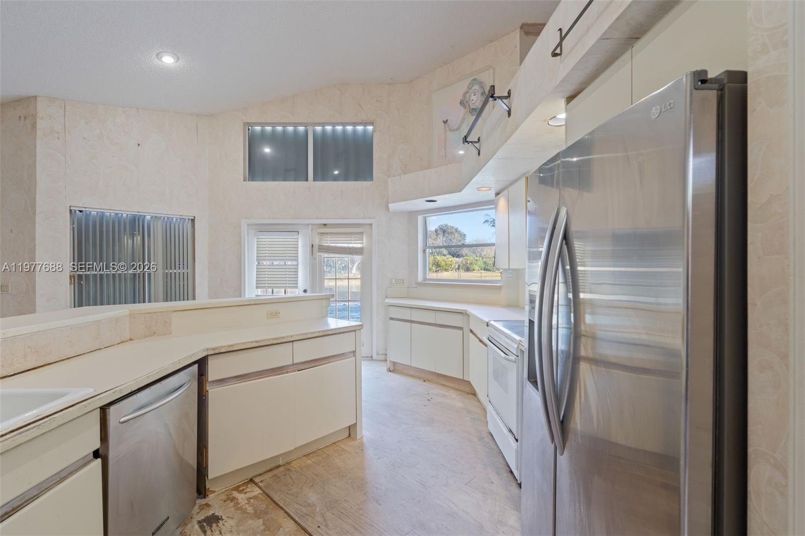 10784 Avenida Santa Ana Boca Raton, FL 33498