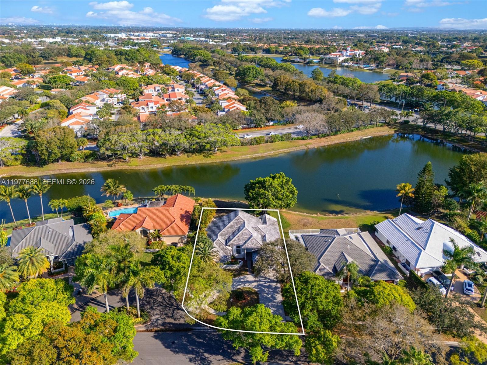 10784 Avenida Santa Ana Boca Raton, FL 33498