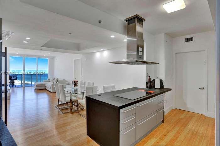 image Trump Royale15