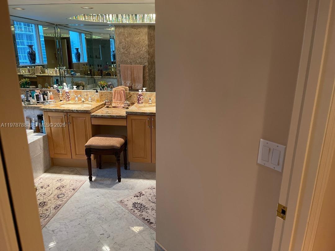 16445 Collins Ave #2328 Sunny Isles Beach, FL 33160