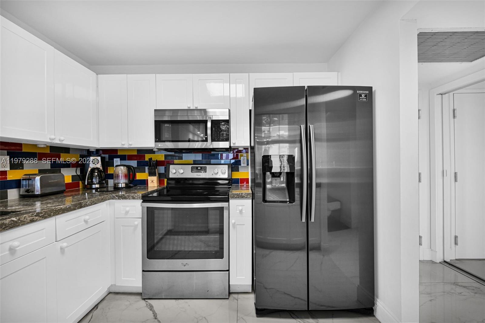 2301 Collins Ave #1204 Miami Beach, FL 33139