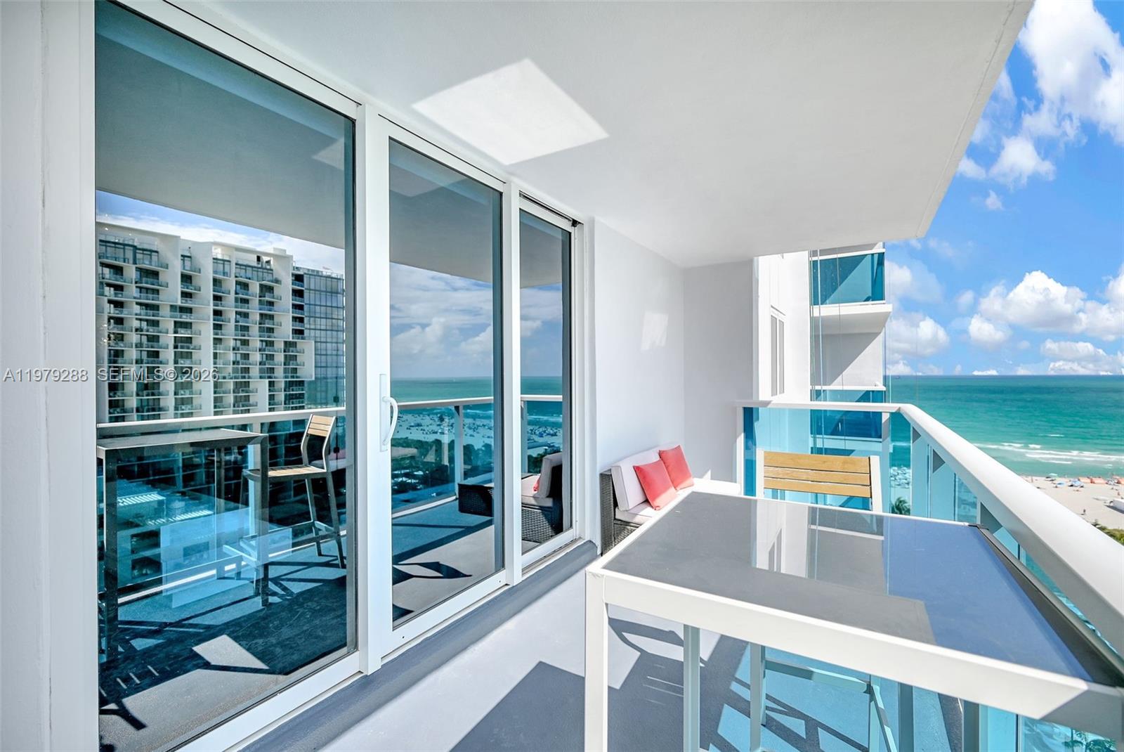 2301 Collins Ave #1204 Miami Beach, FL 33139