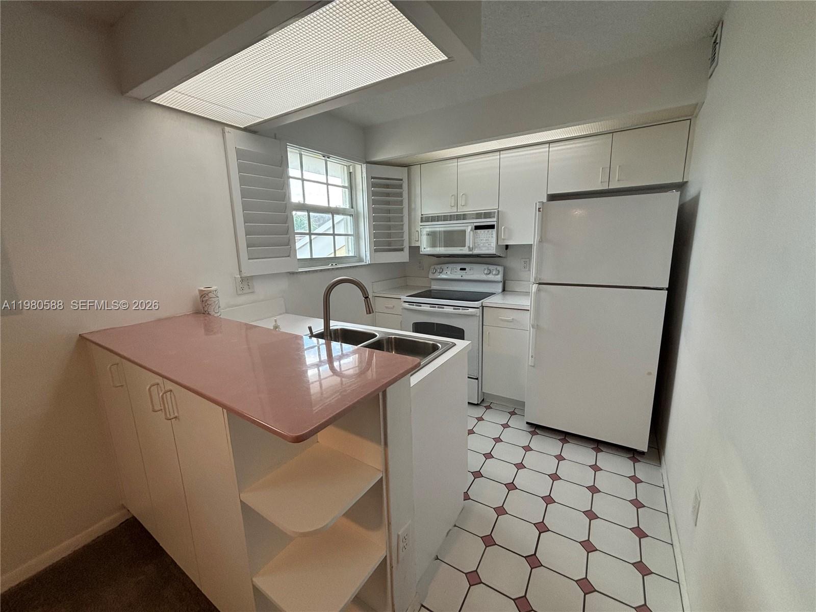 2516 SE 19th Pl #208-A Homestead, FL 33035