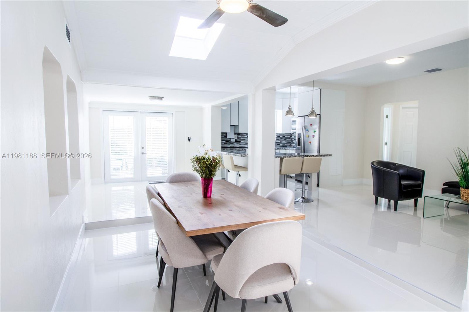 2727 Calusa St Miami, FL 33133