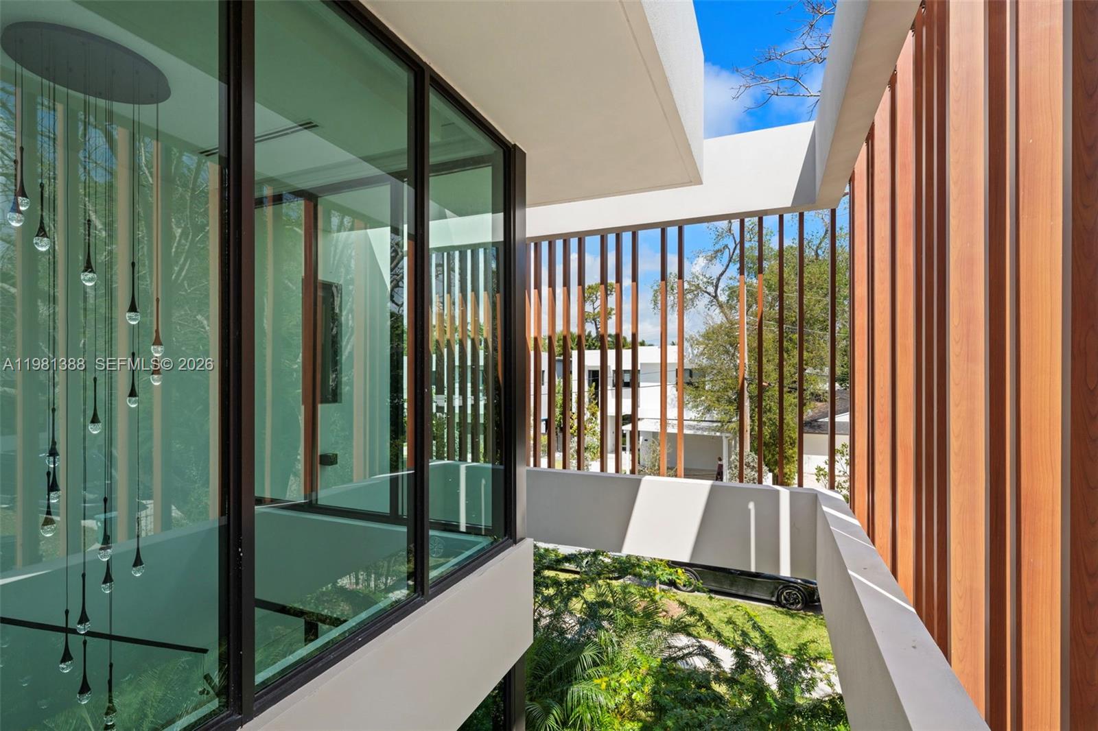 7700 SW 50th Ct Miami, FL 33143