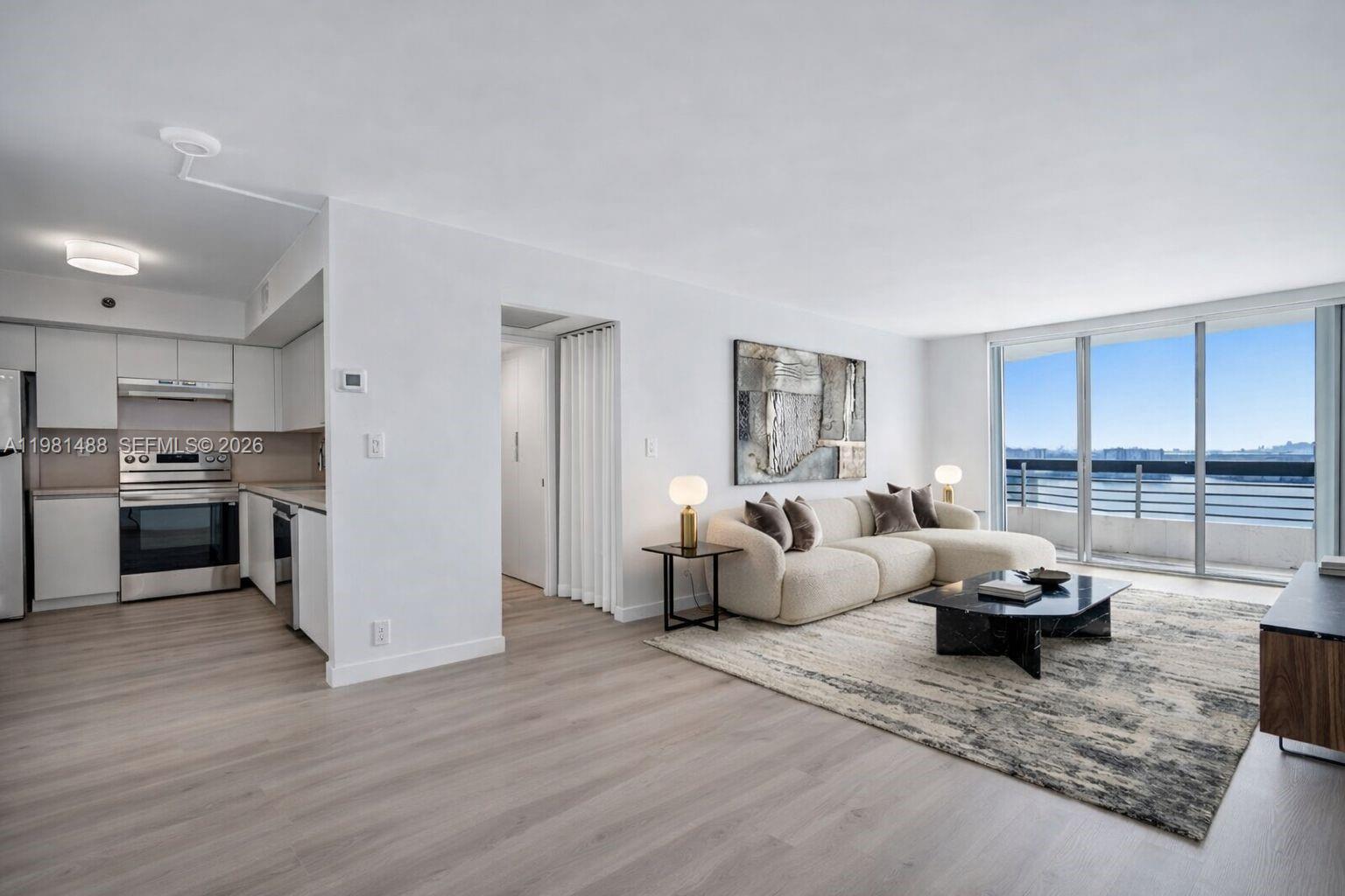 19101 NE 36th Ct #2604