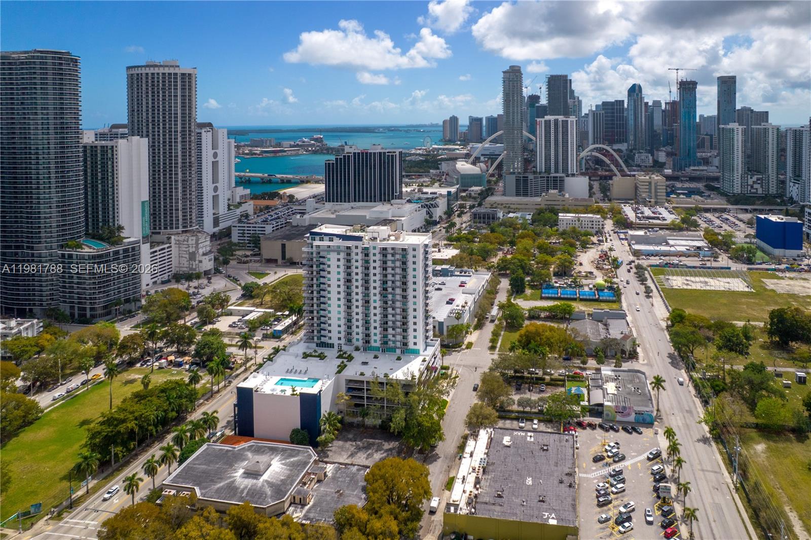 275 NE 18th St #808 Miami, FL 33132