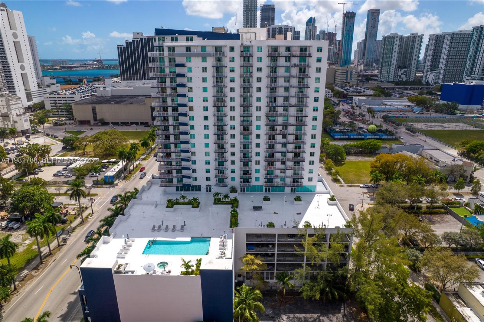 275 NE 18th St #808 Miami, FL 33132