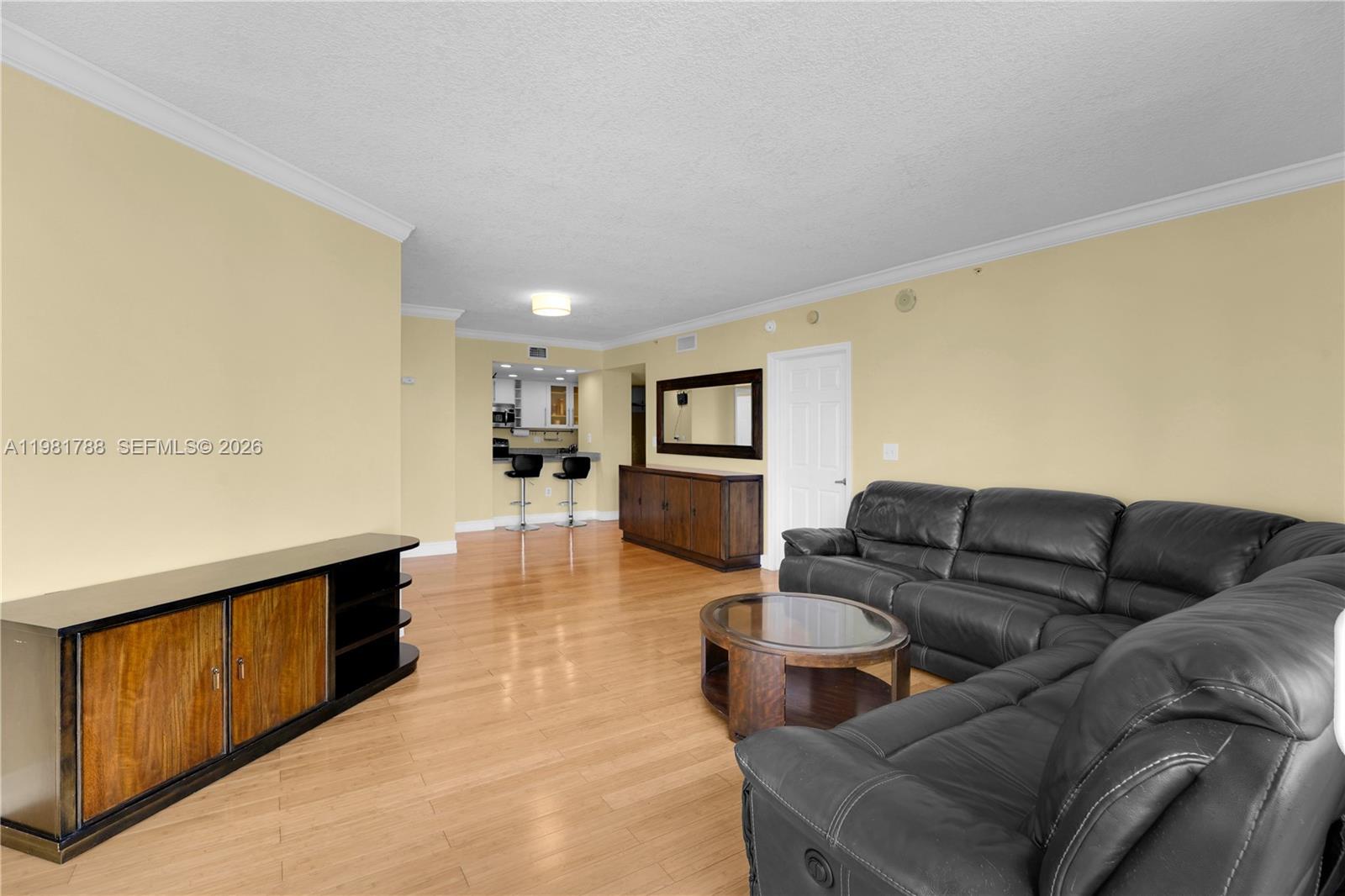 275 NE 18th St #808 Miami, FL 33132