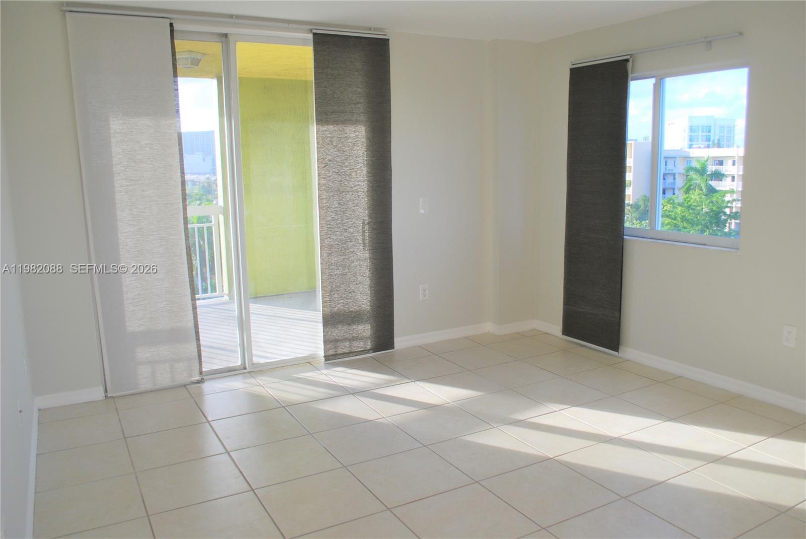 816 NW 11th St #801 Miami, FL 33136