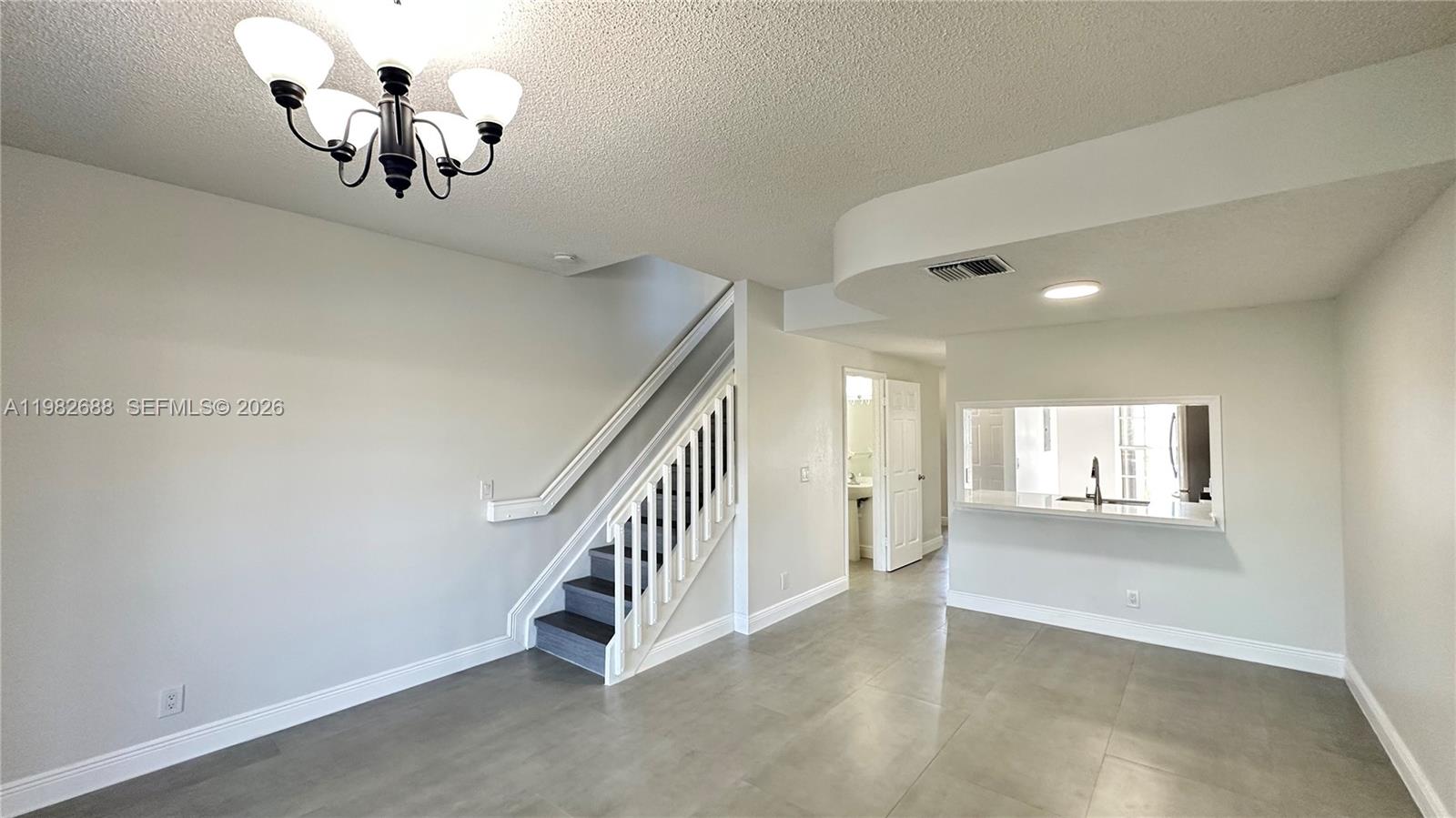 16769 Hemingway Dr Weston, FL 33326