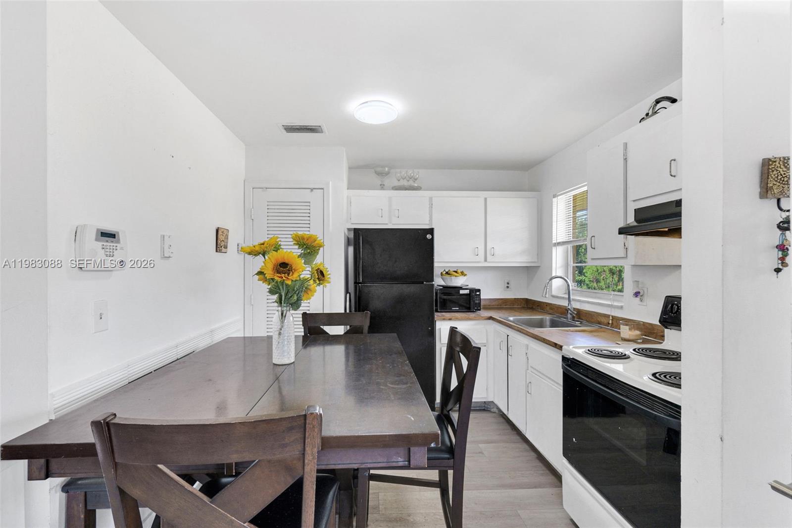 5150 NE 6th Ave #117