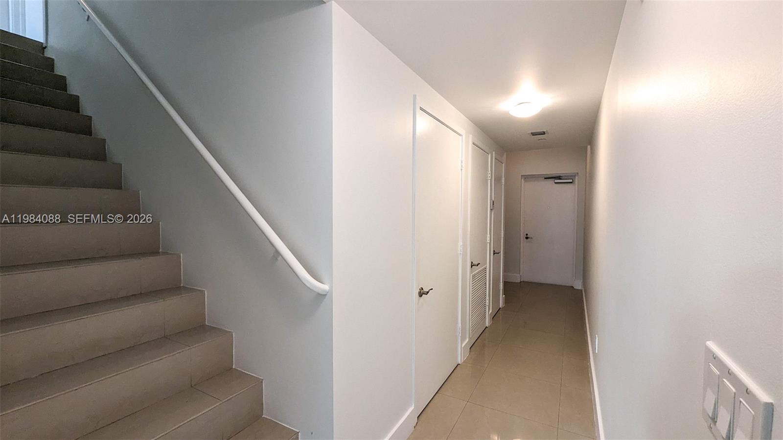 6000 Collins Ave #111 Miami Beach, FL 33140