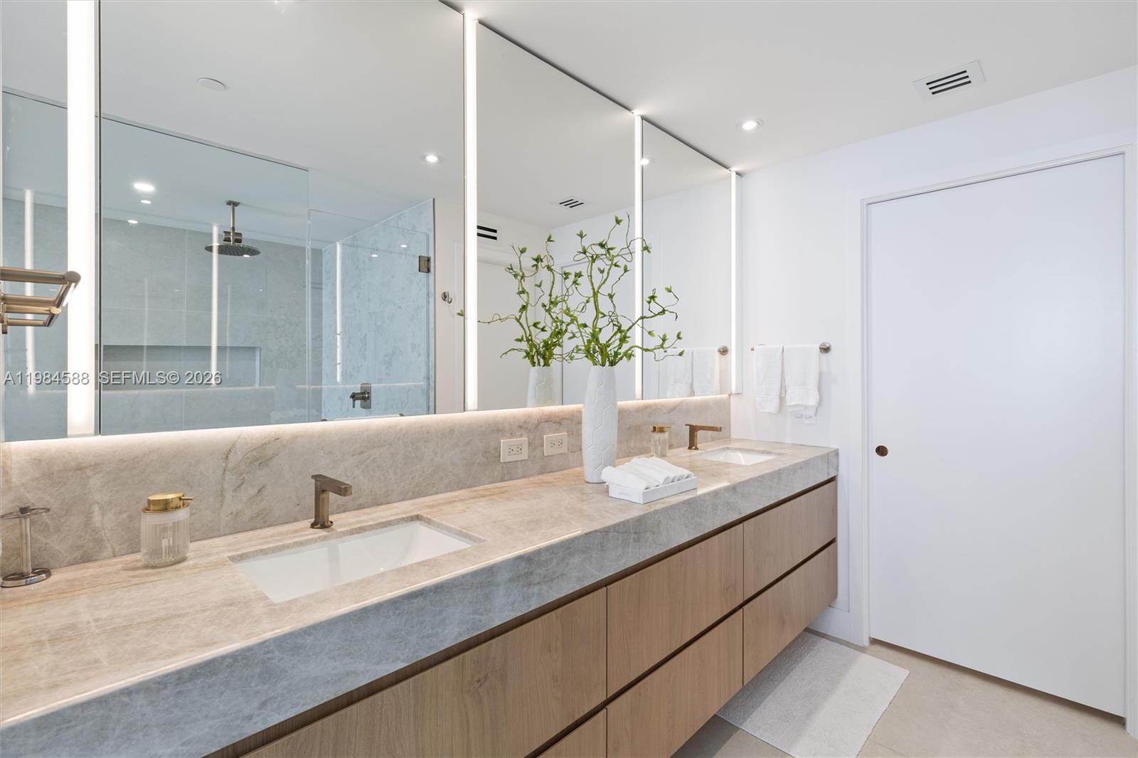 711 NE 23rd Ter #3201 Miami, FL 33137