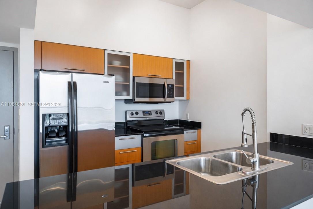 1750 N Bayshore Dr #3811 Miami, FL 33132