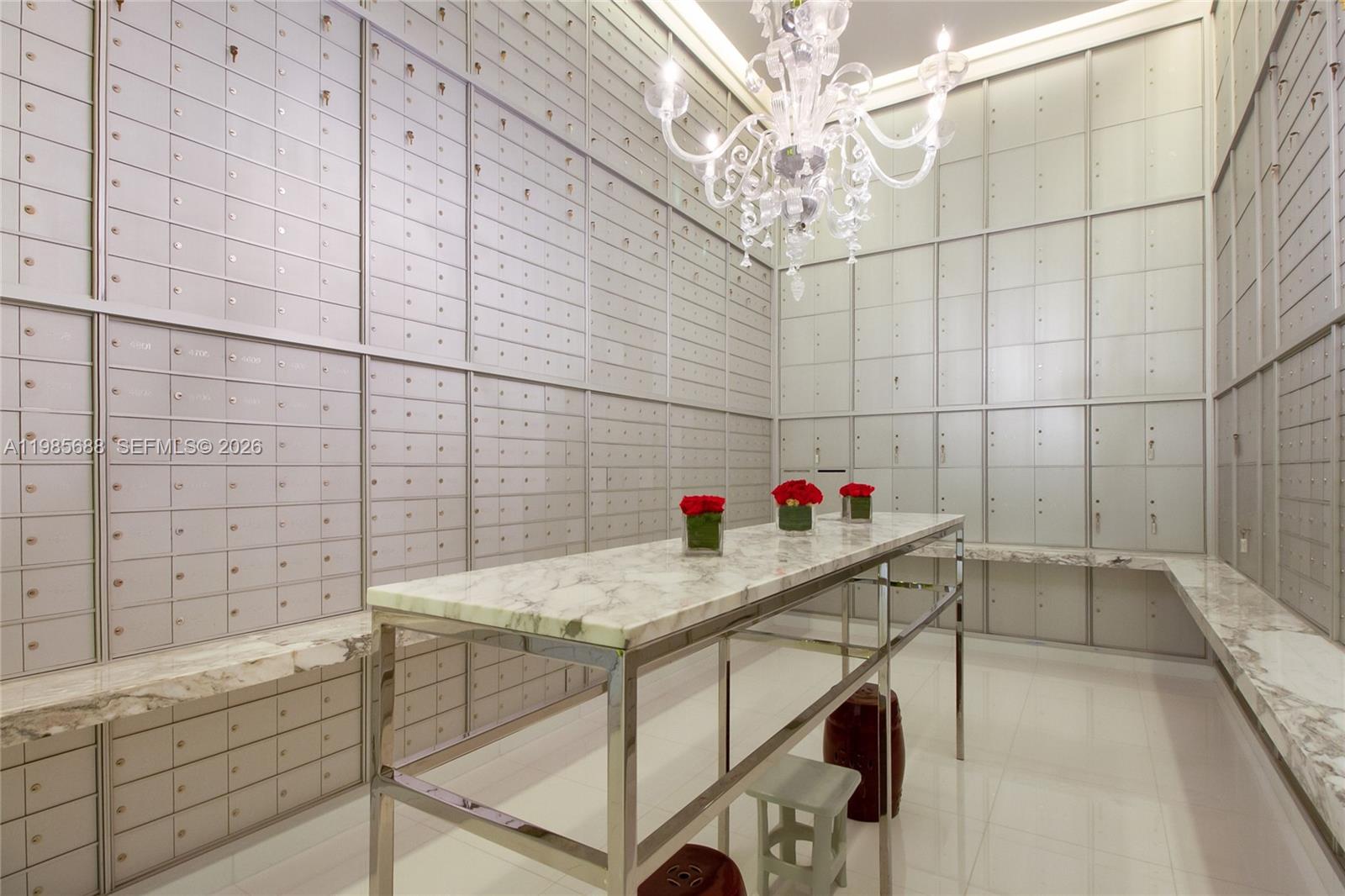 image Icon Brickell II14