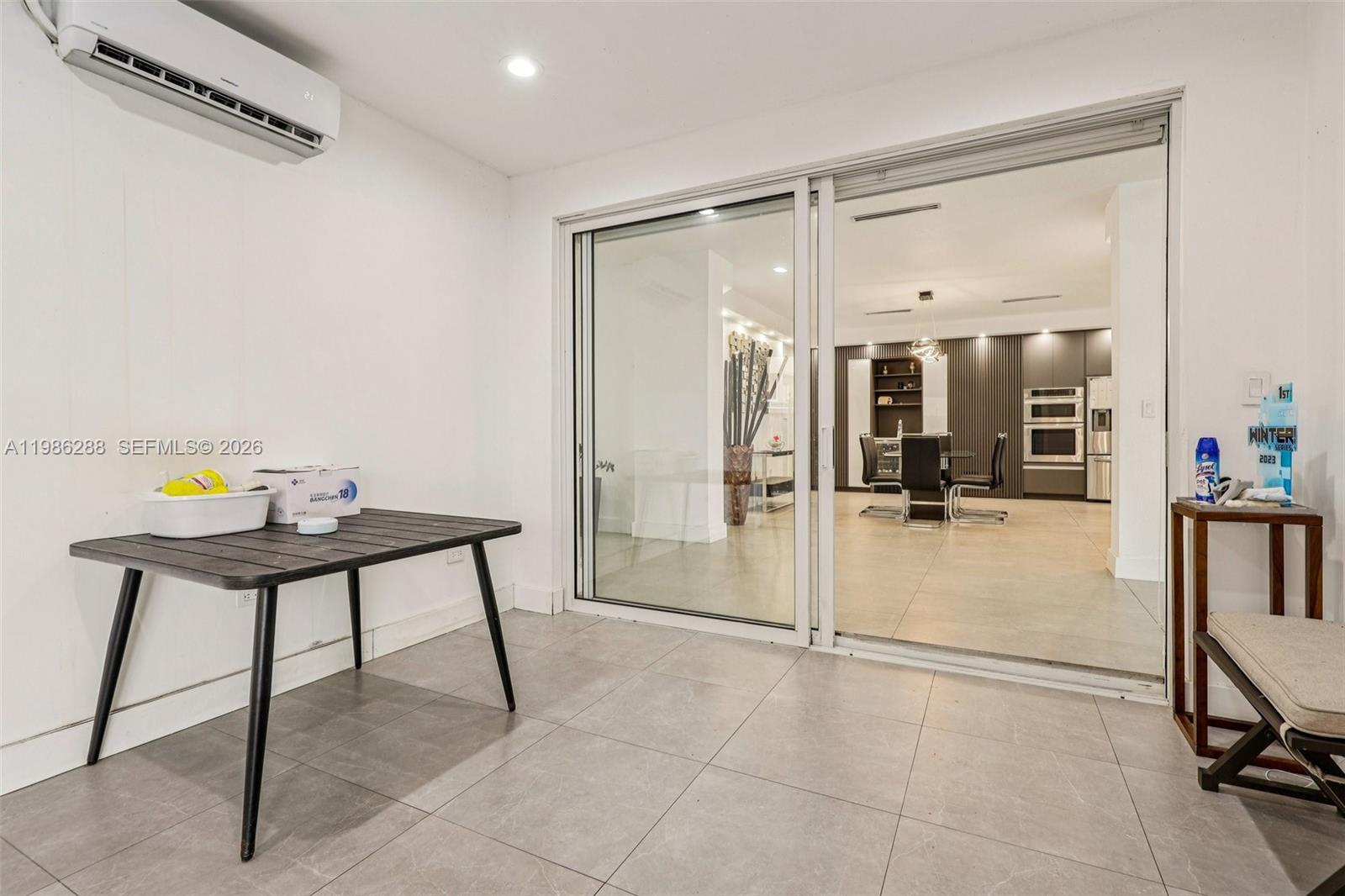 11280 NW 77th Ter Doral, FL 33178