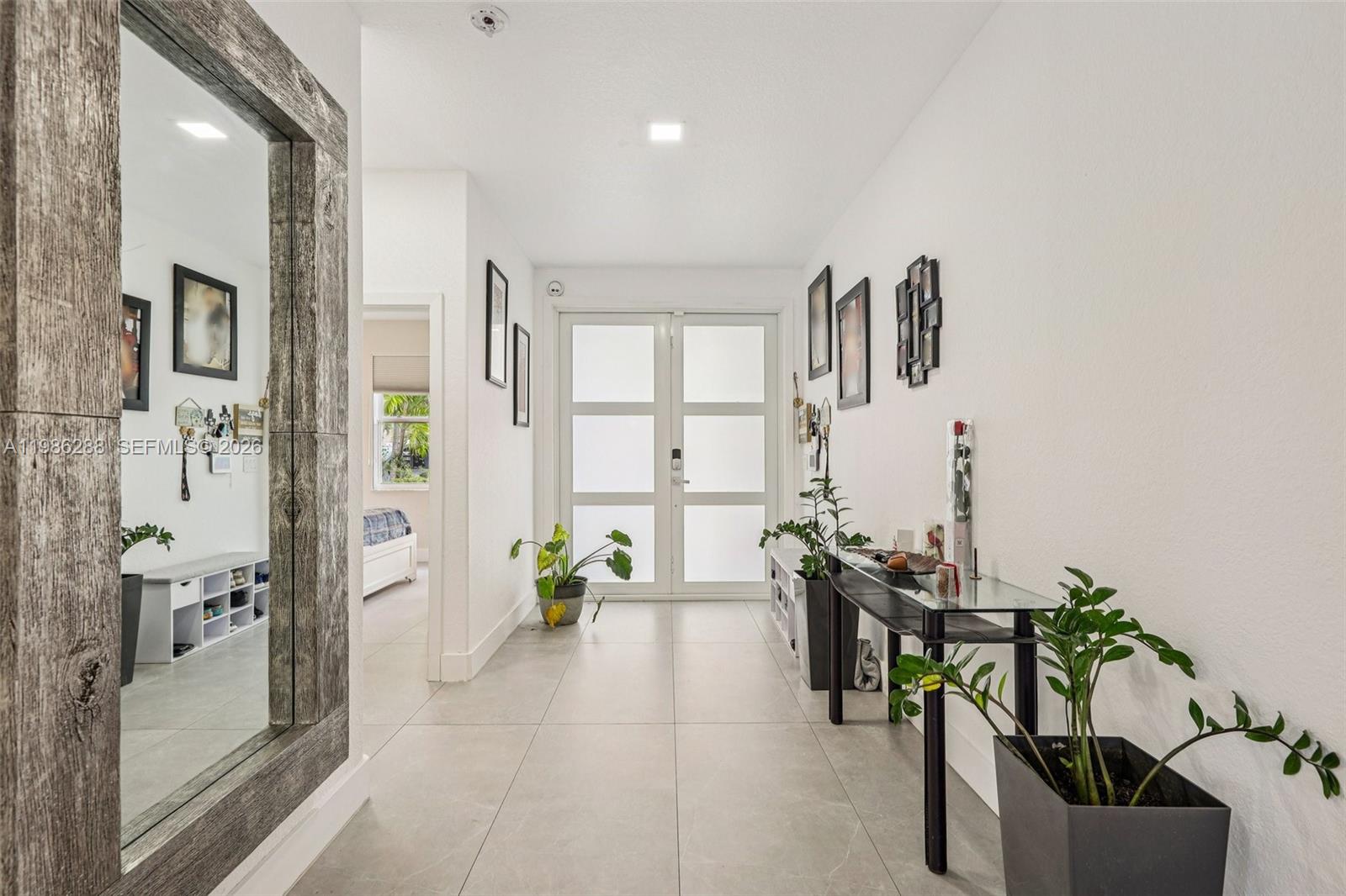 11280 NW 77th Ter Doral, FL 33178