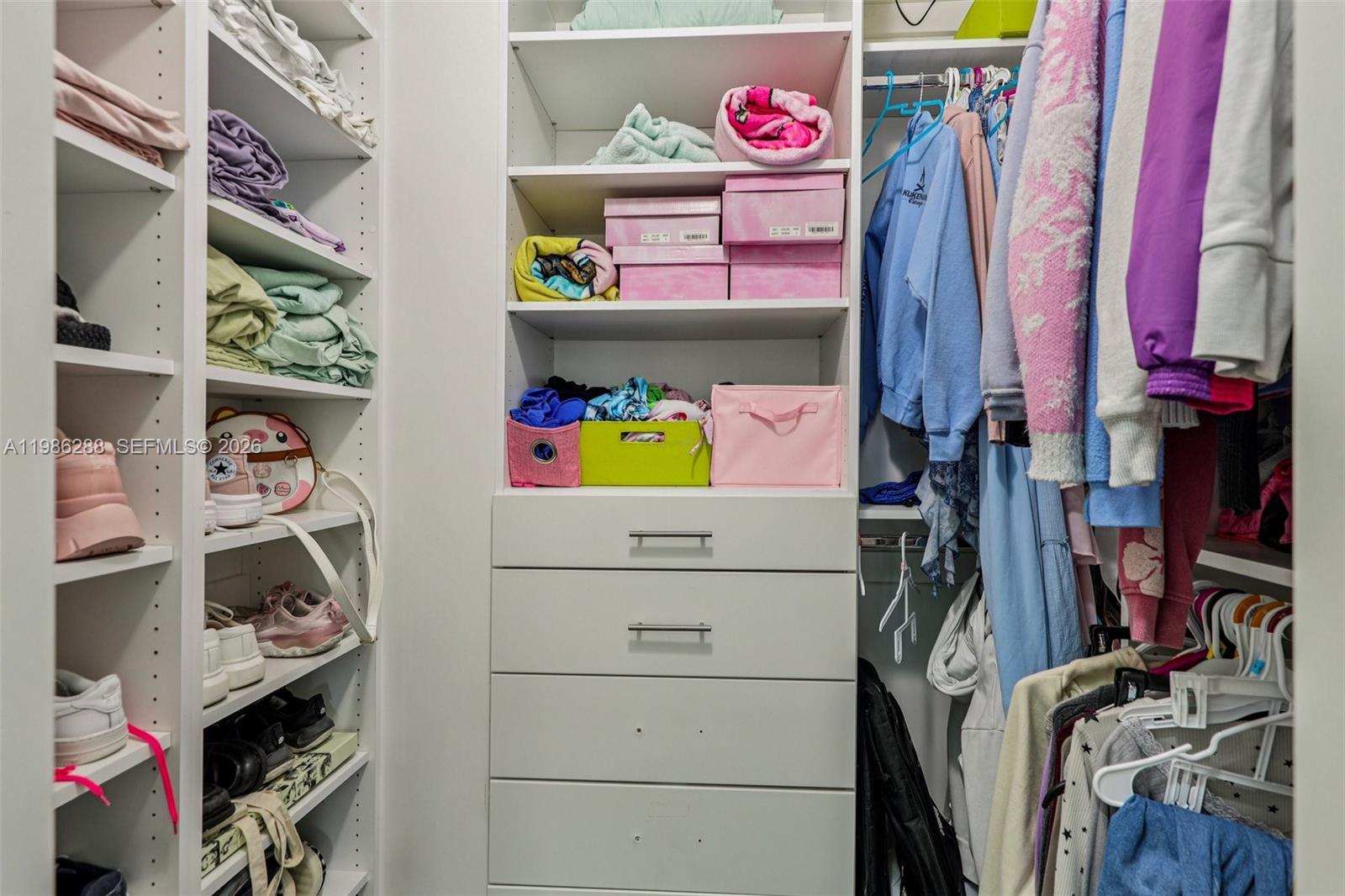 11280 NW 77th Ter Doral, FL 33178