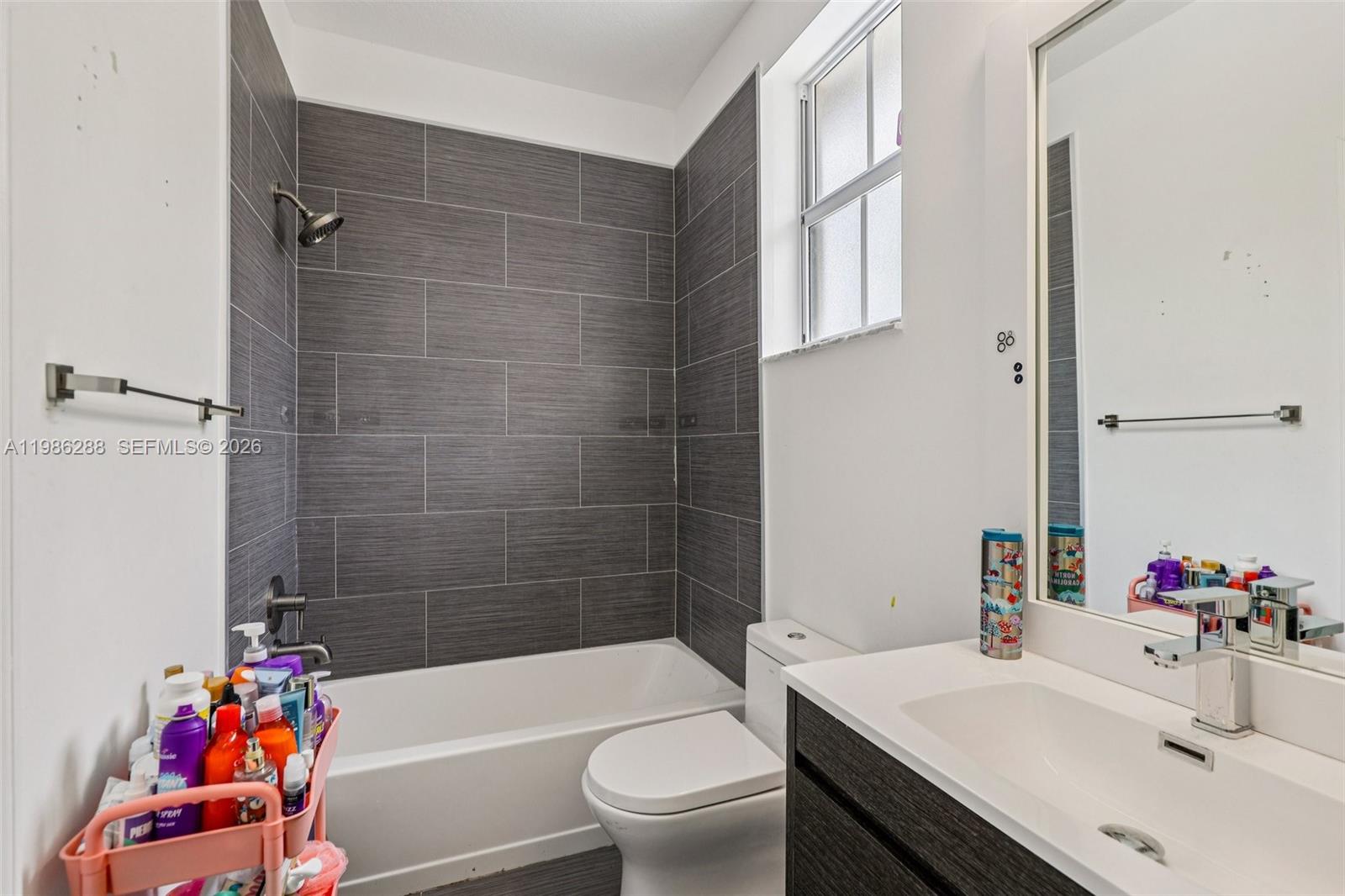 11280 NW 77th Ter Doral, FL 33178