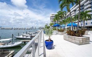 image South Bay Club14