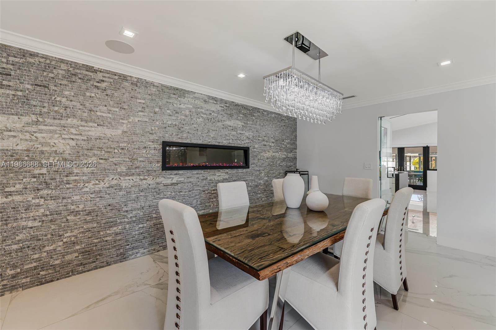 13801 SW 34th St Miami, FL 33175