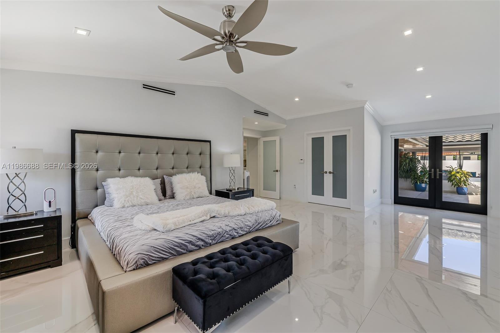 13801 SW 34th St Miami, FL 33175