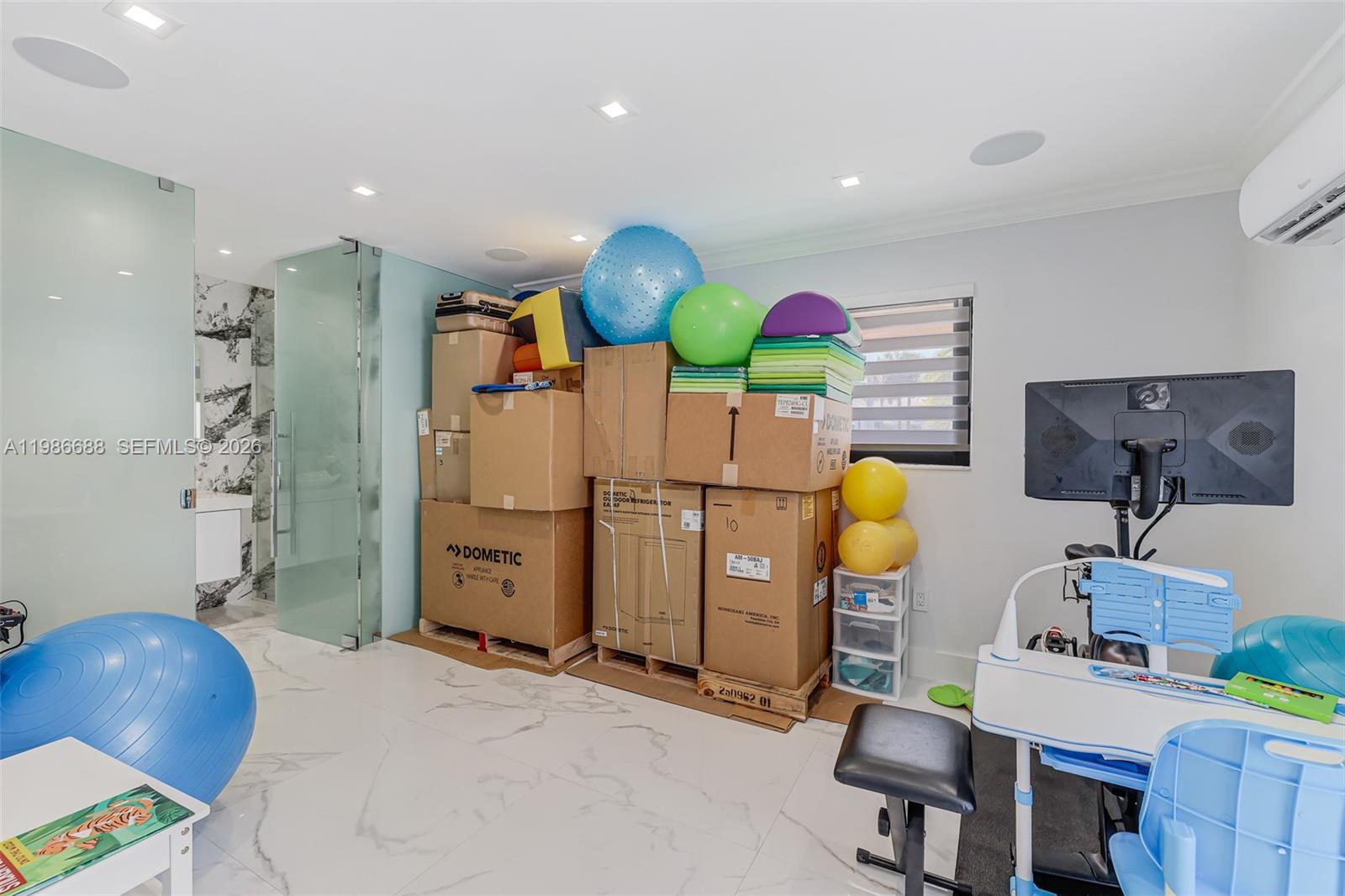 13801 SW 34th St Miami, FL 33175