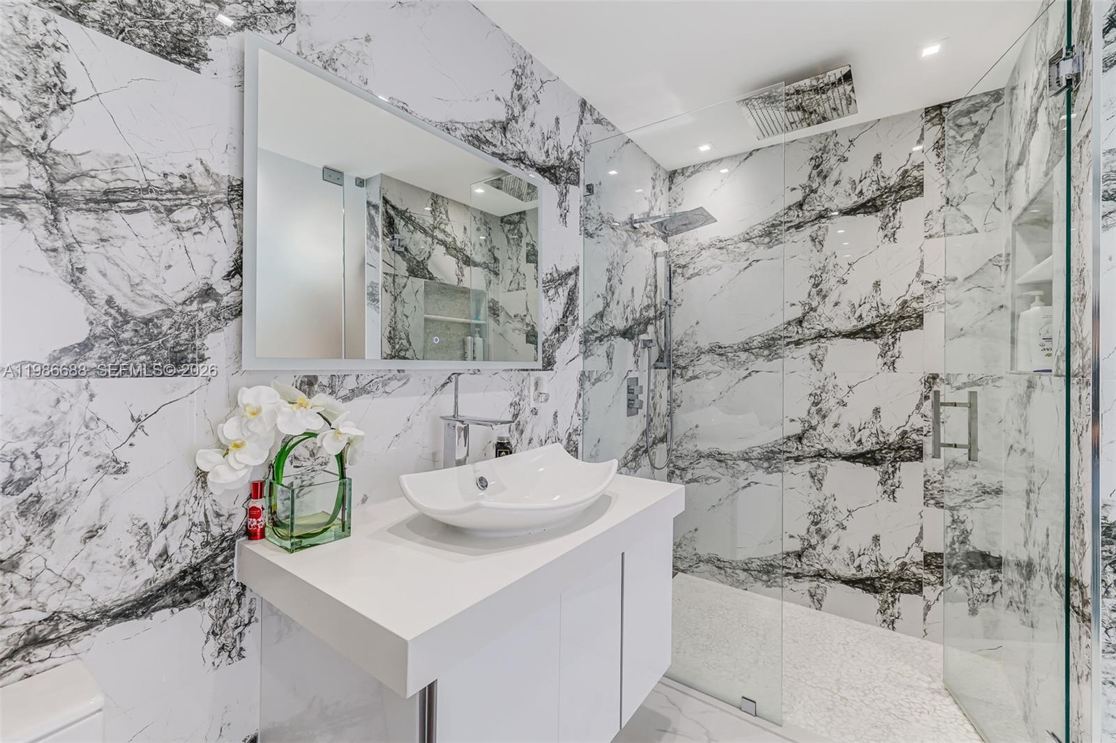 13801 SW 34th St Miami, FL 33175