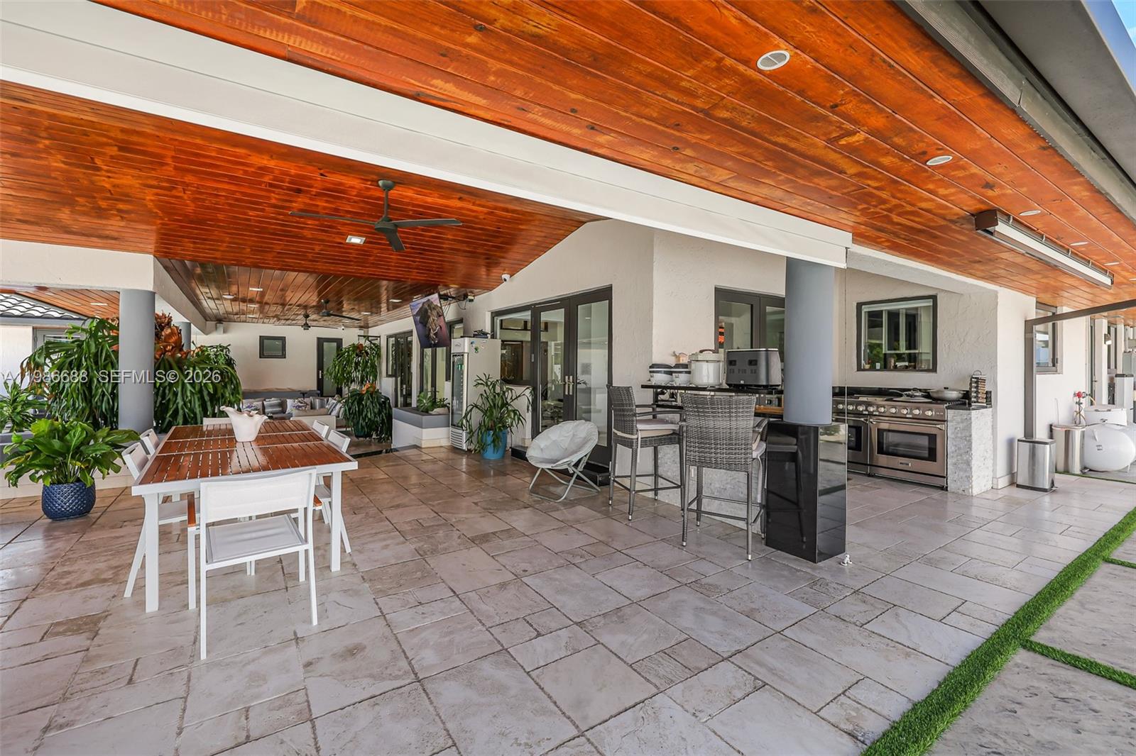 13801 SW 34th St Miami, FL 33175