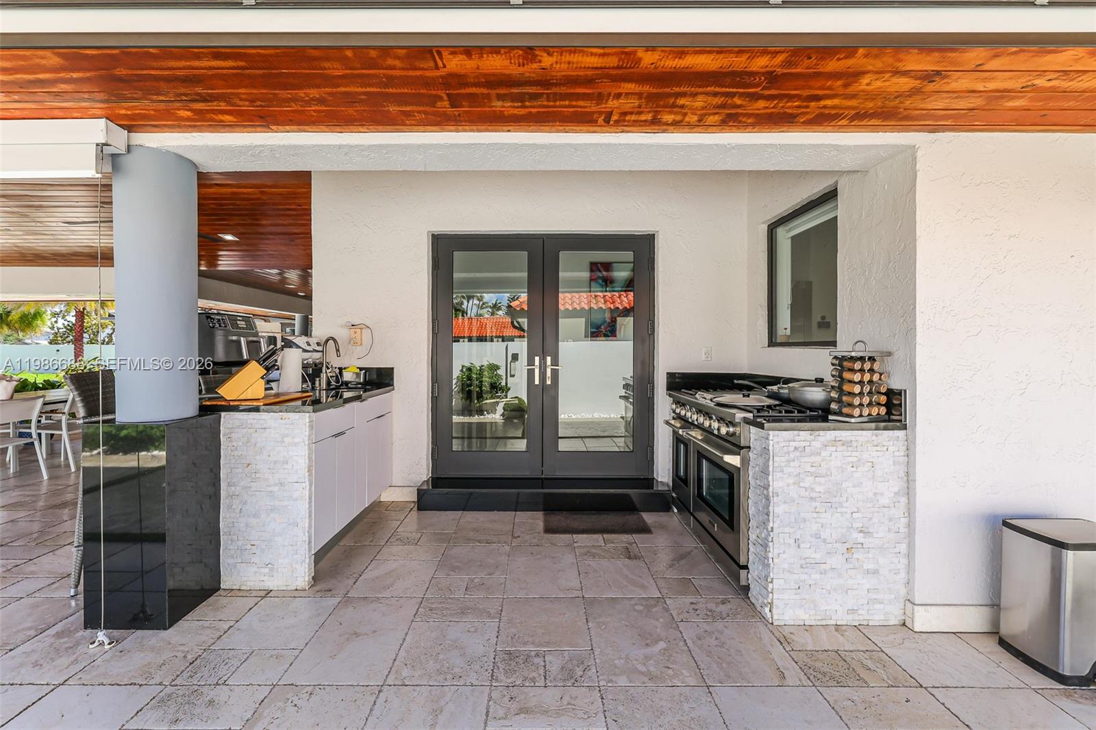 13801 SW 34th St Miami, FL 33175