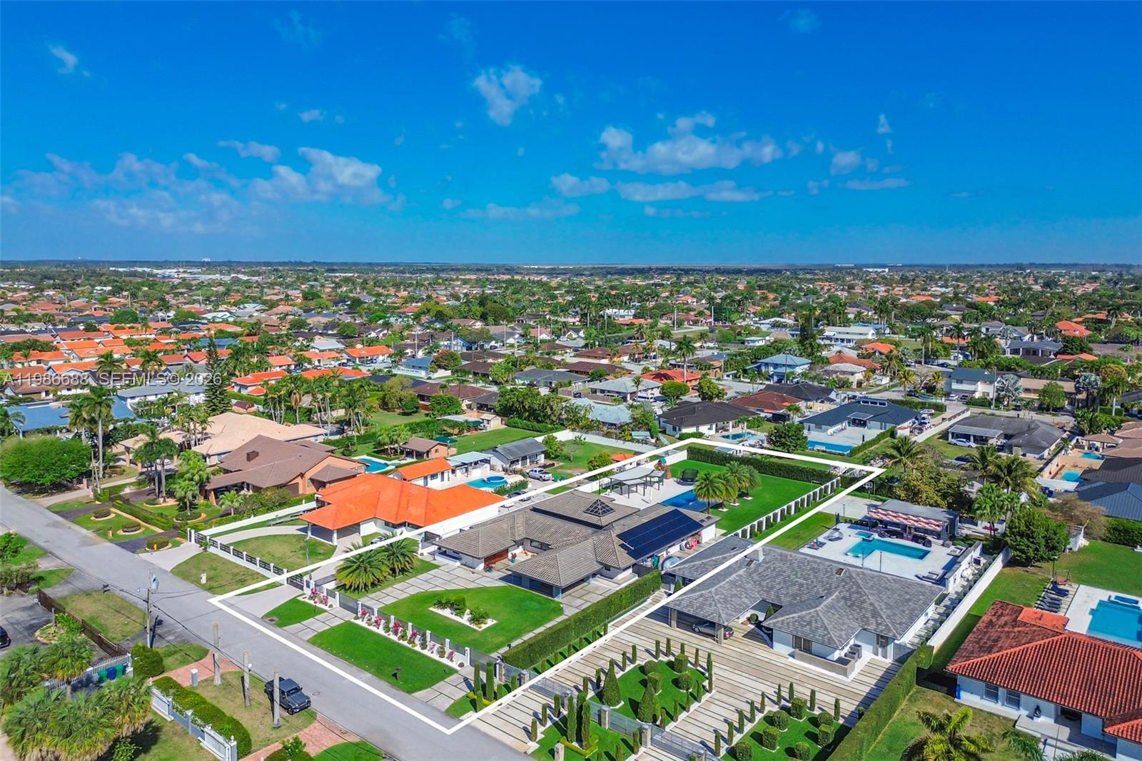 13801 SW 34th St Miami, FL 33175