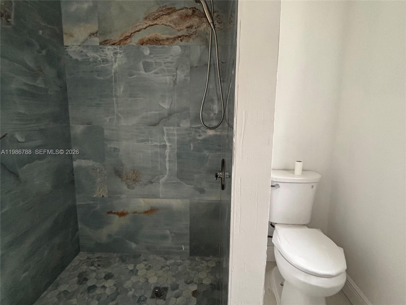 521 NW 48th St Miami, FL 33127