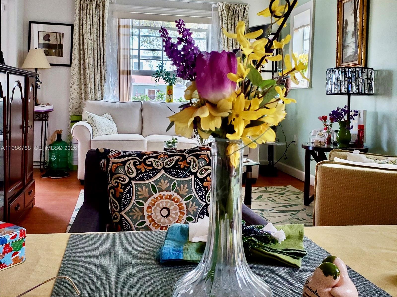 521 NW 48th St Miami, FL 33127