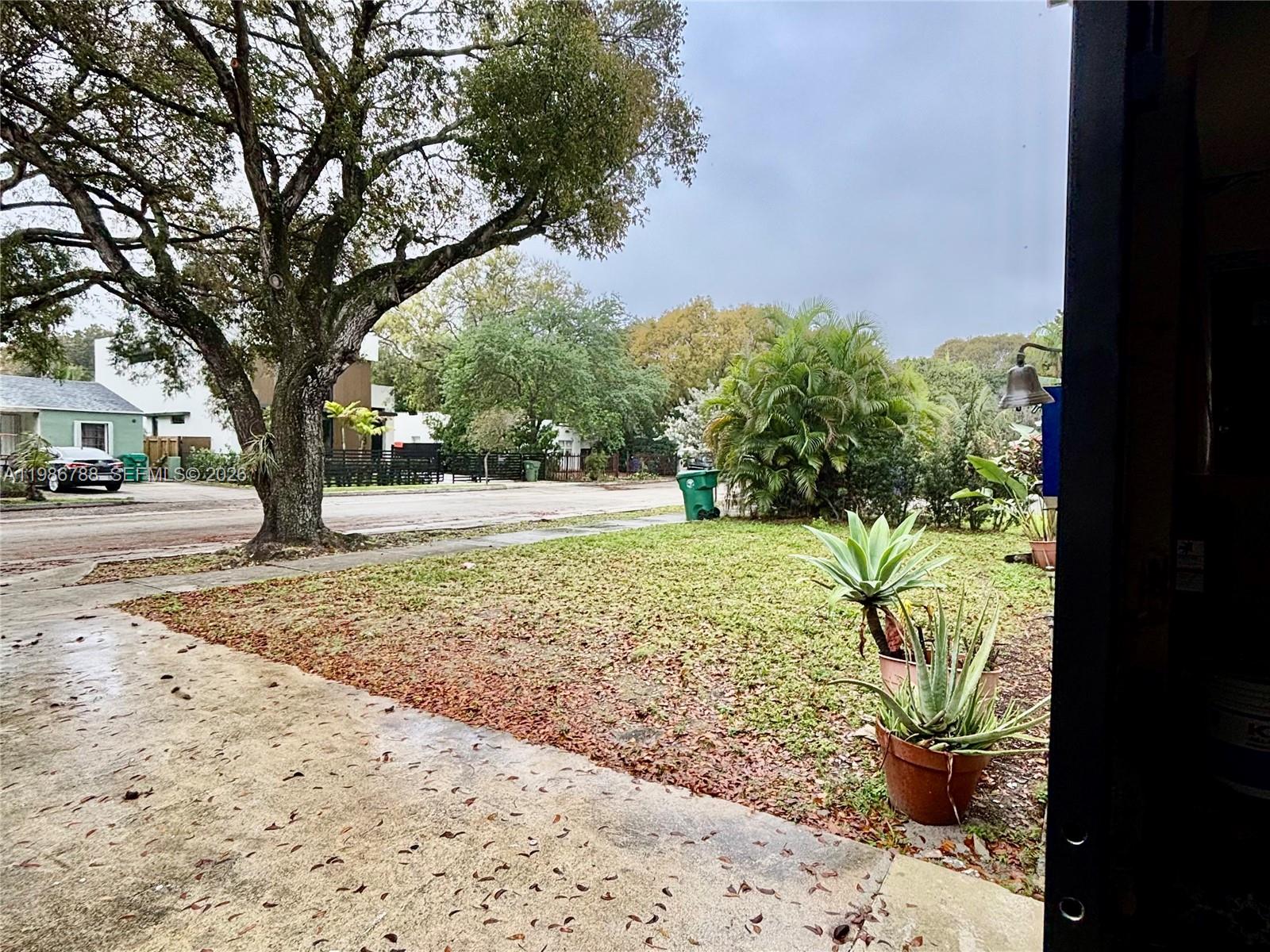 521 NW 48th St Miami, FL 33127