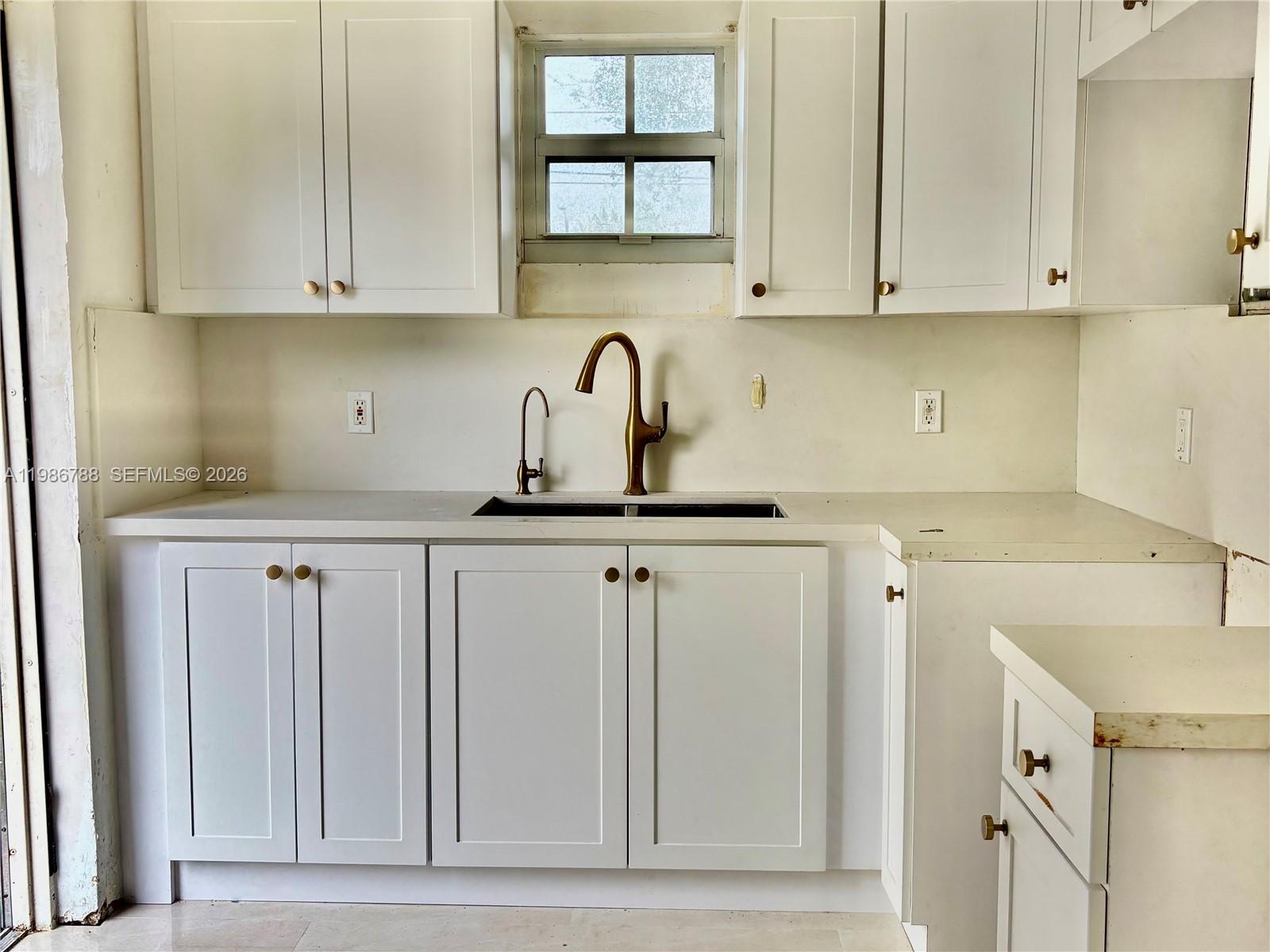 521 NW 48th St Miami, FL 33127