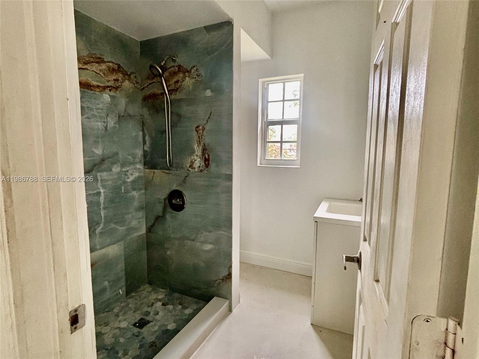 521 NW 48th St Miami, FL 33127