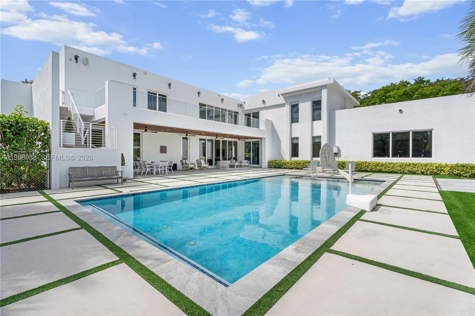 6285 Old Cutler Rd Pinecrest, FL 33156